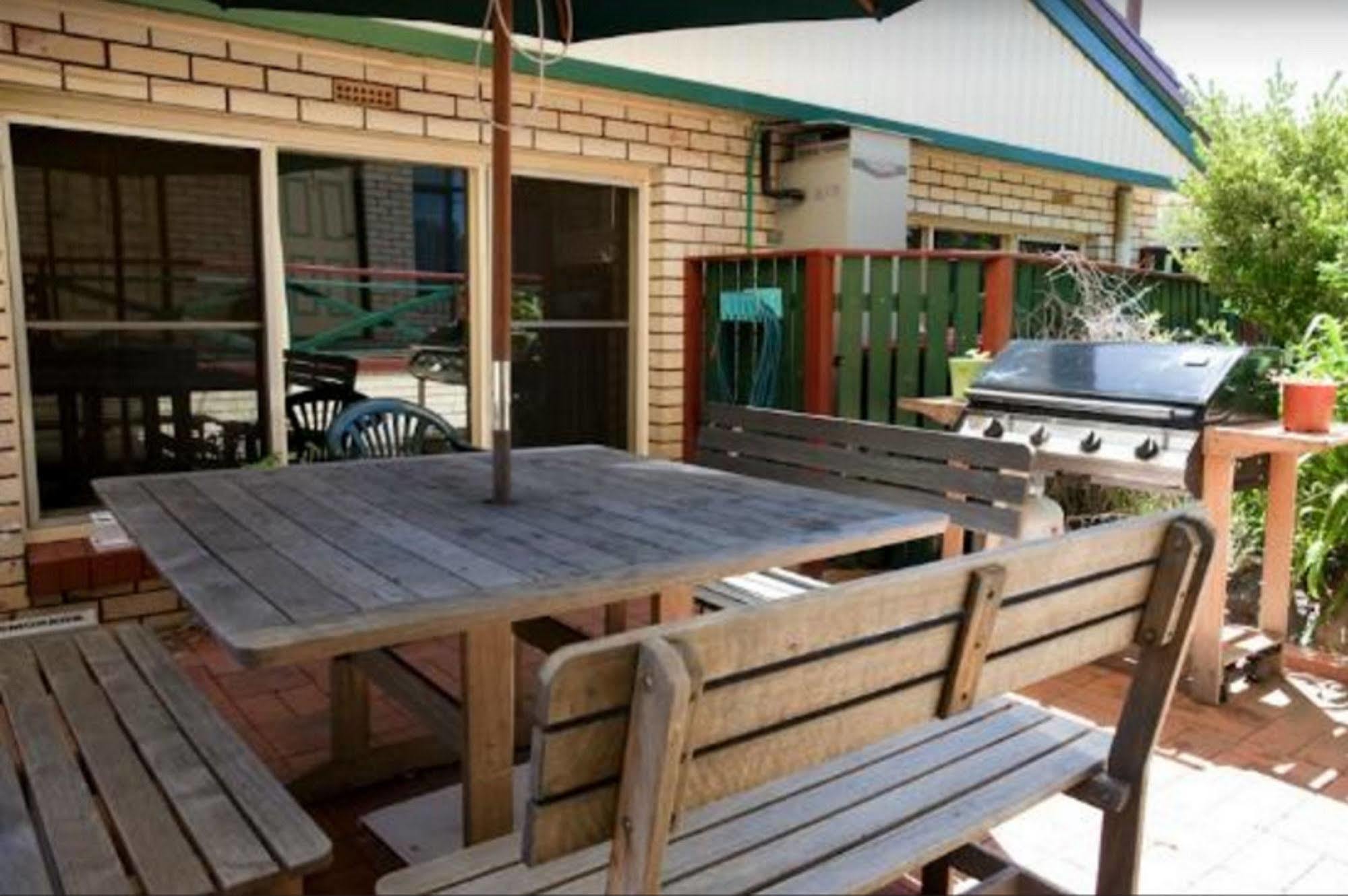 Alluna Motel Armidale Exterior photo